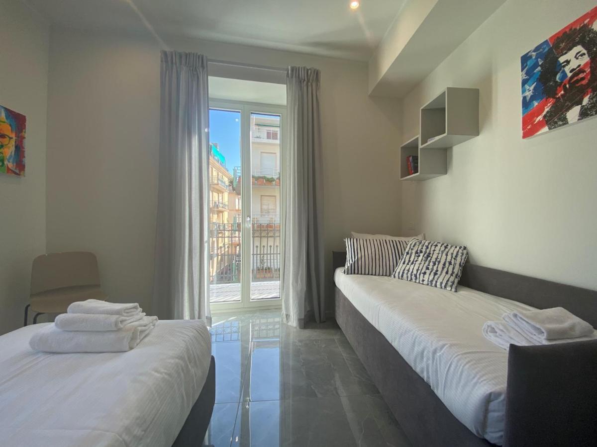 Casa Vacanze Residence Ideale Suites And Apartments Αλάσιο Εξωτερικό φωτογραφία