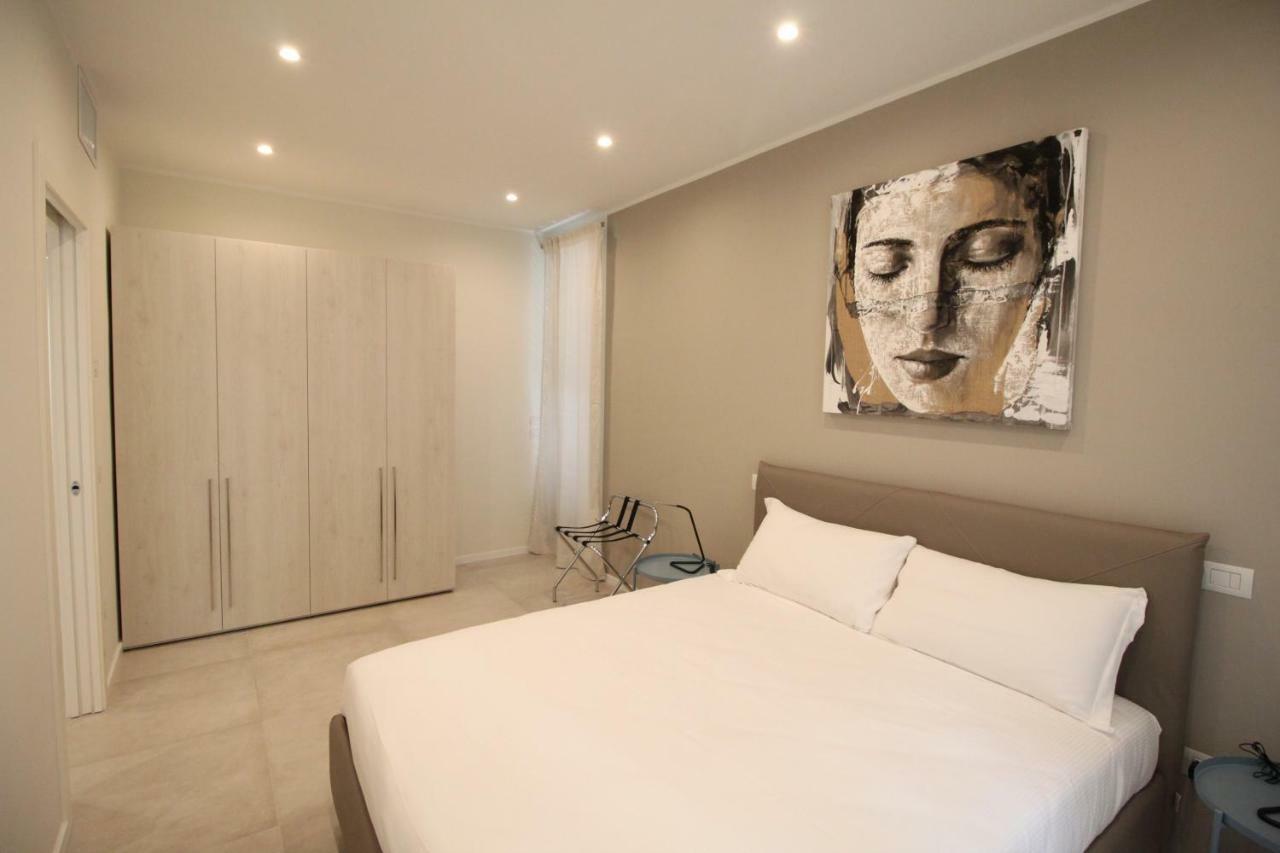 Casa Vacanze Residence Ideale Suites And Apartments Αλάσιο Εξωτερικό φωτογραφία